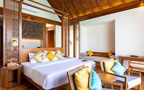 Furaveri Maldives - Complimentary Round-Trip Seaplane Transfer For Two For A Minimum Of 5 Nights Or More For Stays 1St May 2026 To 23Rd December 2026